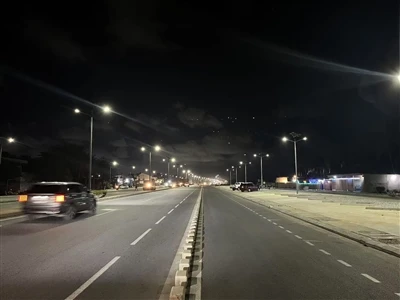 Osvjetljavanje staze: Edobo solarne ulične svjetiljke osvjetljavaju novo pogl...